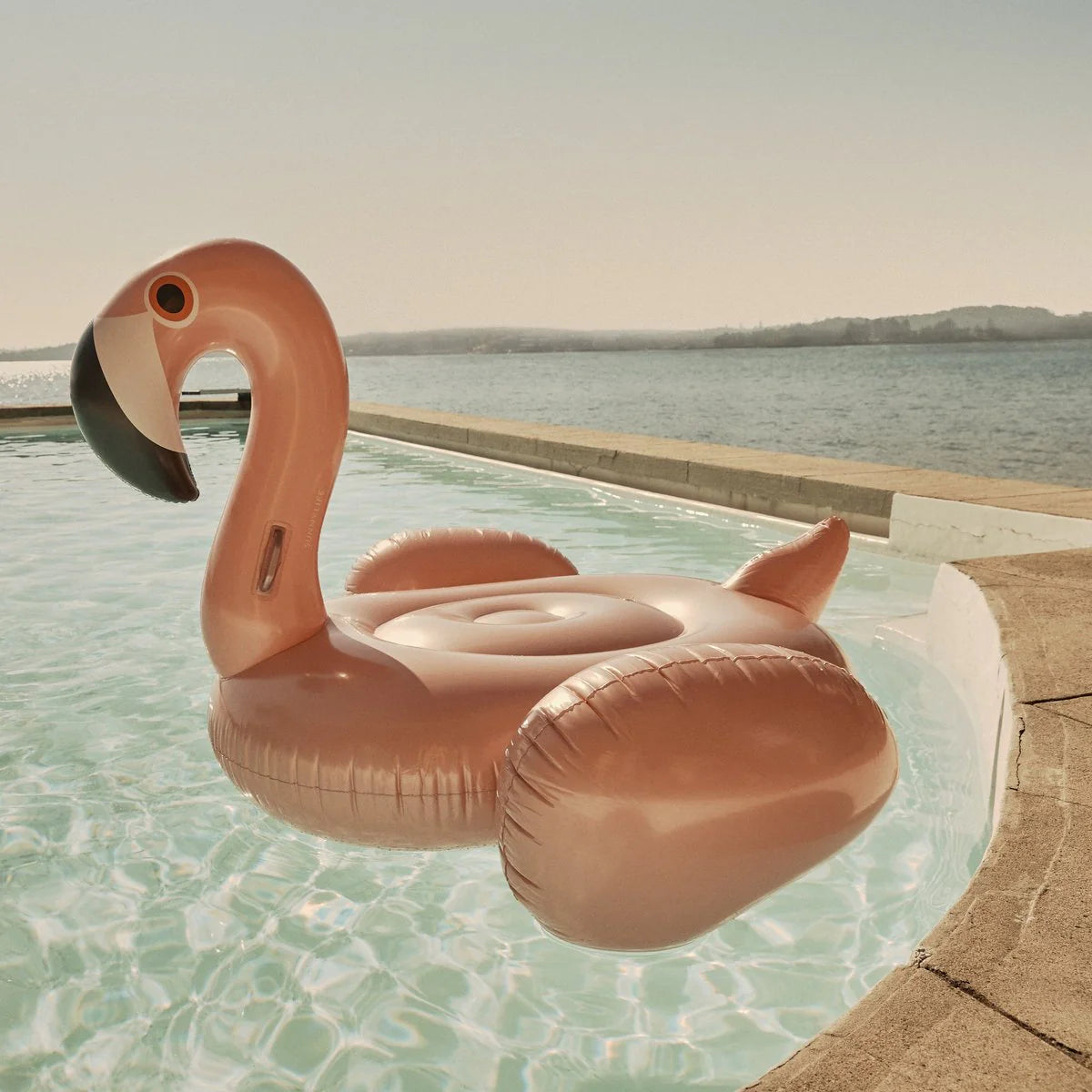 La bouée flamant rose XXL