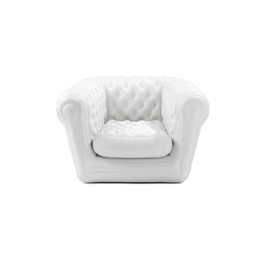 Le fauteuil Chesterfield gonflable – Luxe, confort et style partout !